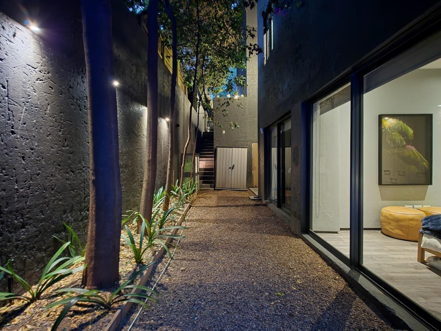 4 Bedroom Property for Sale in Higgovale Western Cape